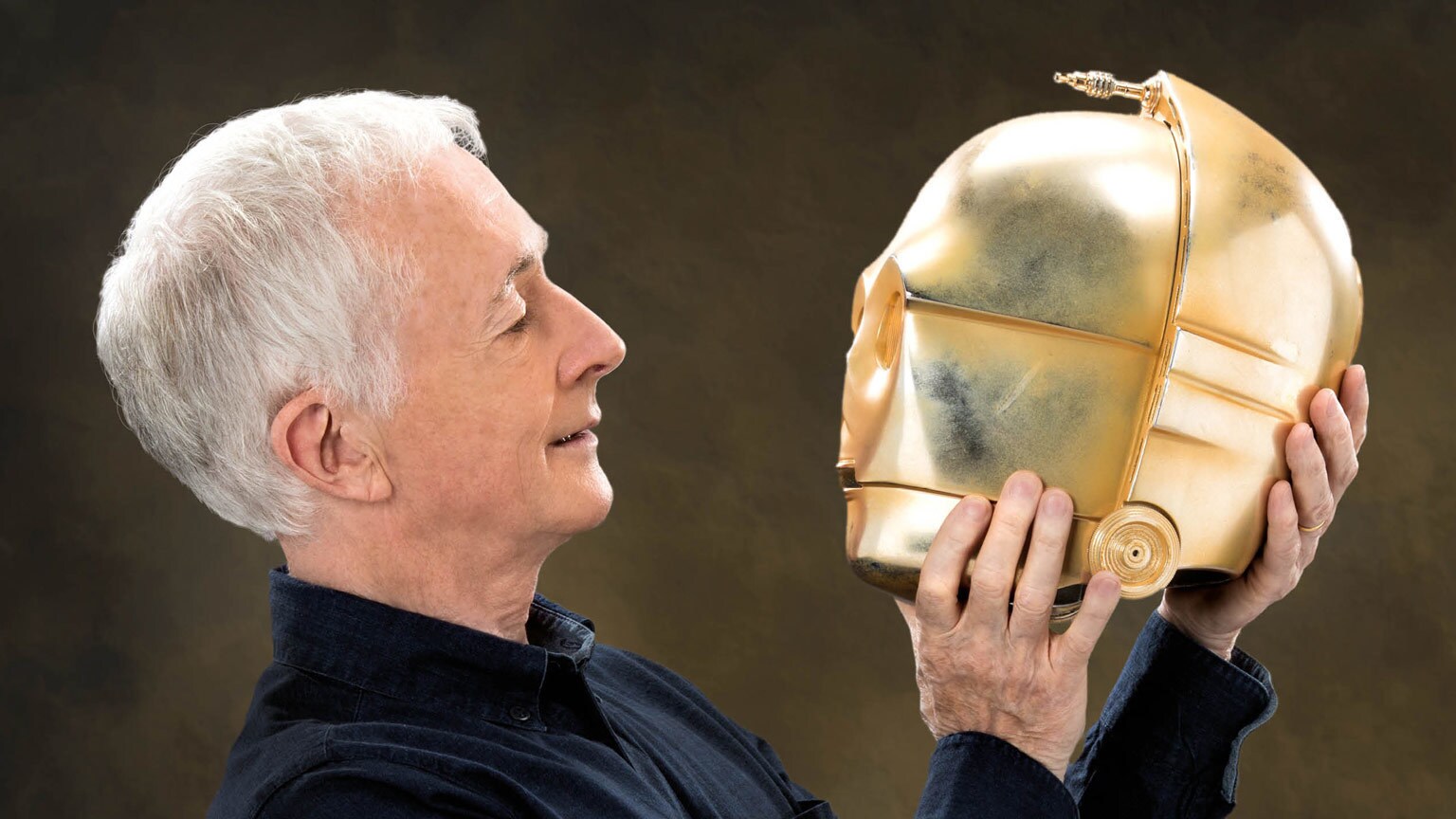 From the Pages of Star Wars Insider: Anthony Daniels on His New Memoir and Journey as C-3PO