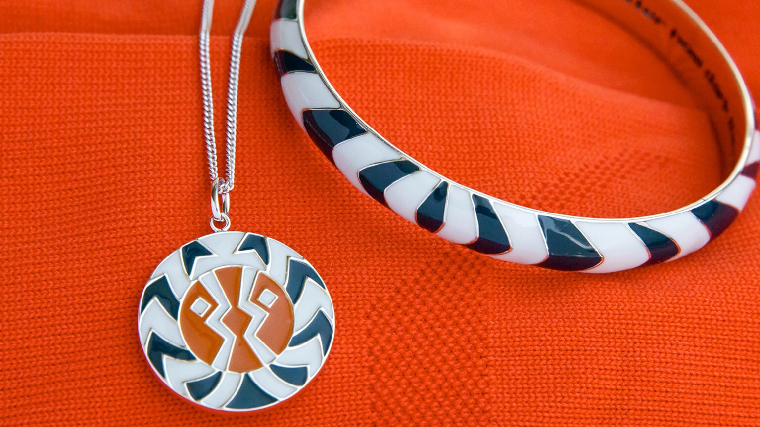 Rocklove Ahsoka Tano selling Pendant