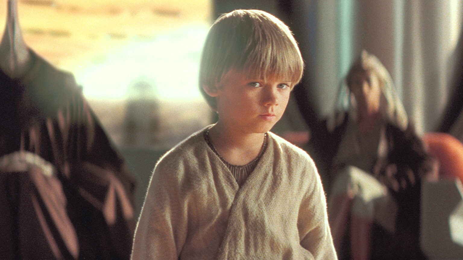 Anakin's grief over Qui-Gon explored in Skywalker: A Family At War book