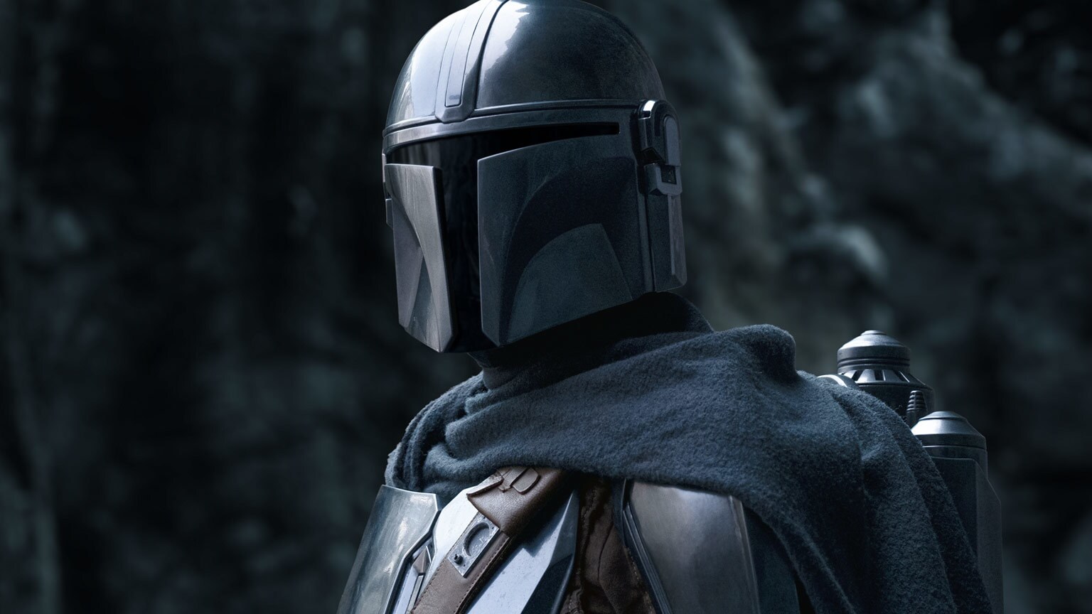 Is Pedro Pascal In 'The Mandalorian' Suit? Sometimes