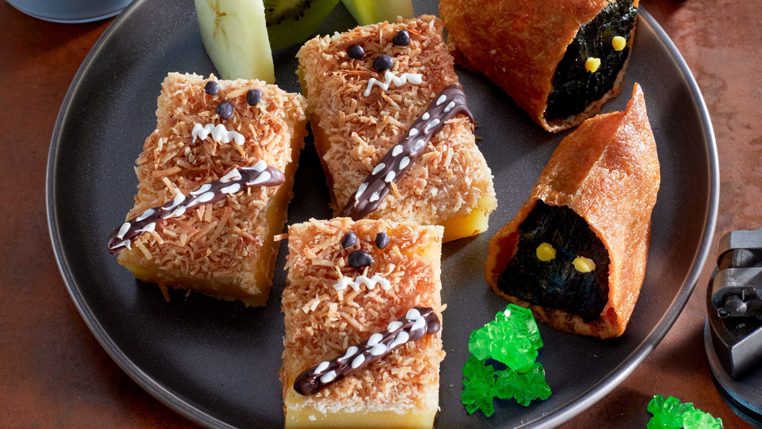 Star Wars: The Padawan Cookbook Will Feature Galactic Recipes for All Ages