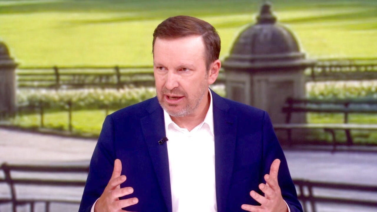 Sen. Chris Murphy (D-Conn.).