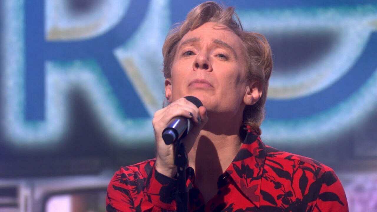 The singer joins 'The View' to discuss his new album 'Rewind' and taking time away from performing to raise his son.