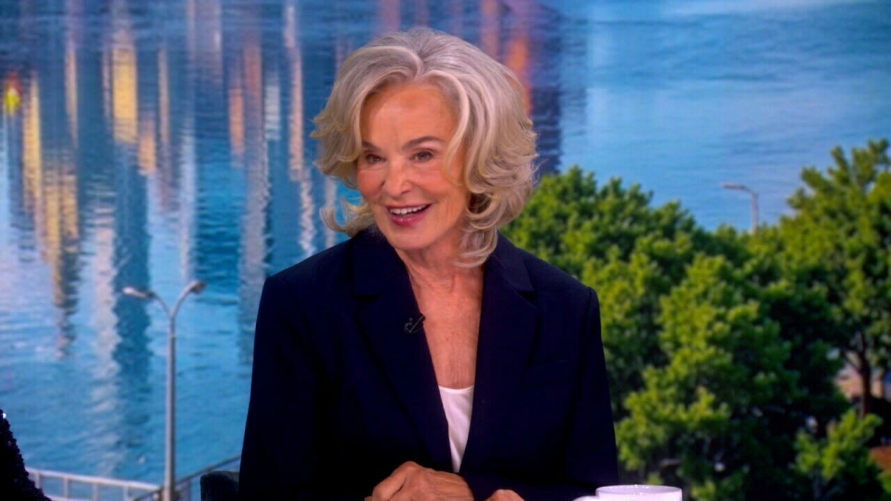 The actress joins 'The View' to reveal her one requirement for returning to the show as a regular cast member 12 years later and why she gravitates toward playing troubled characters.