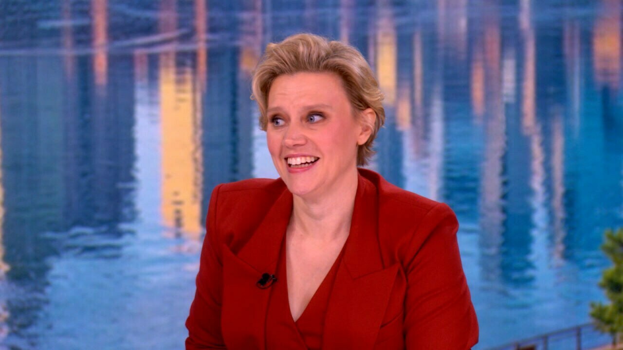 The comedian and best-selling author joins 'The View' to discuss her third and final installment of her book series, 'The Jungle of Carabanana.'