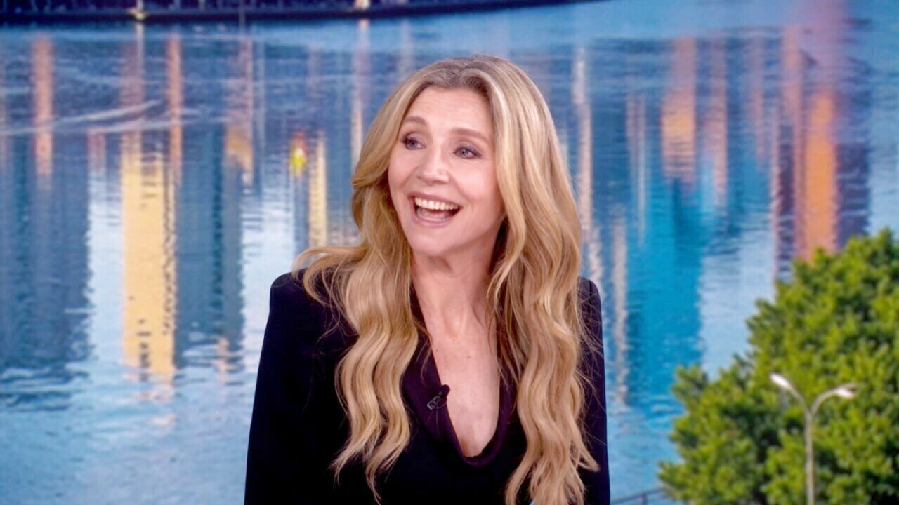 Sarah Chalke; Patricia "Ms. Pat" Williams-Lee.