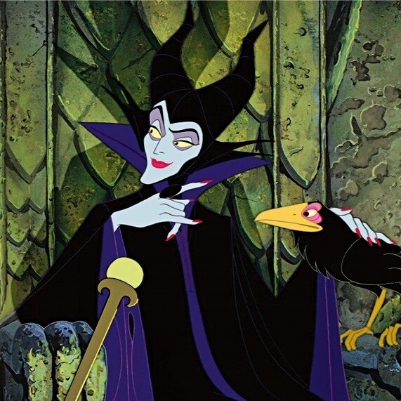 マレフィセント ストーリー・キャラクター エンチャンテッド マレフィセント - Wikipedia