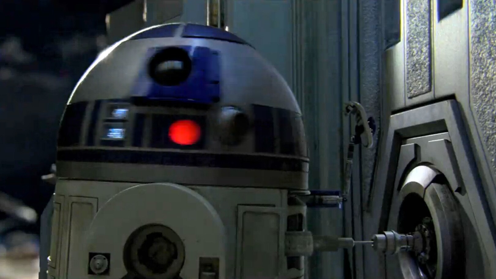 R2-D2's Secret Weapon