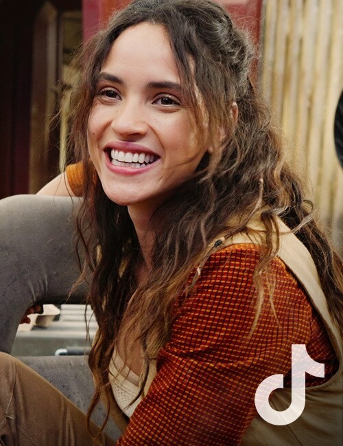 Adria Arjona