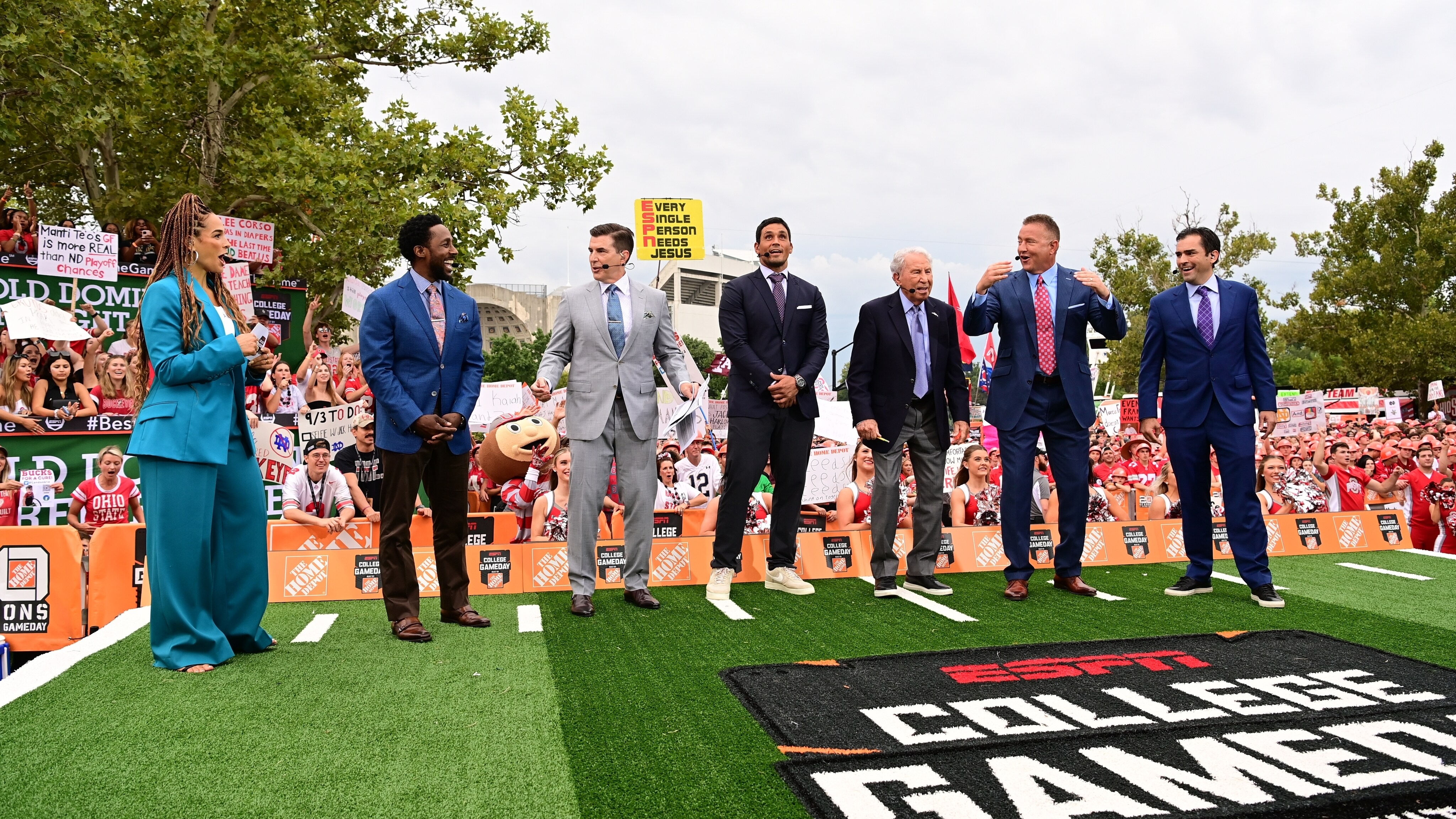 Disney Adverting Hits the Road for 2022-23 College Football Season with Strong Slate of College GameDay Built by The Home Depot Sponsors