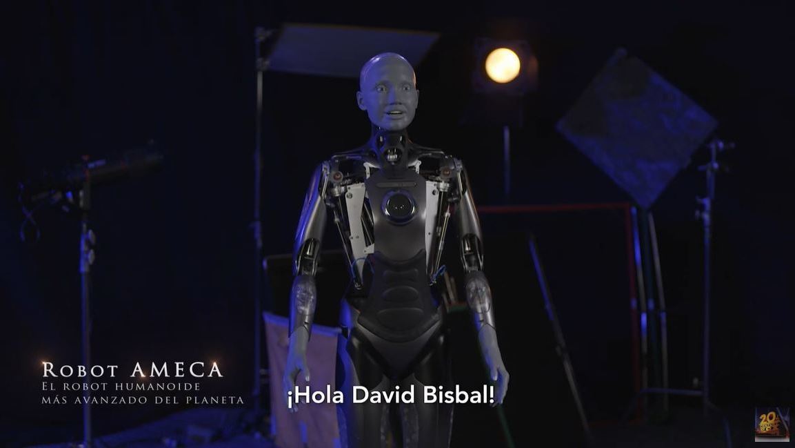 "LAS MÁQUINAS ESTAMOS BIEN" - Así responde Ameca, el robot más avanzado del mundo, a David Bisbal con motivo del estreno de The Creator en cines 