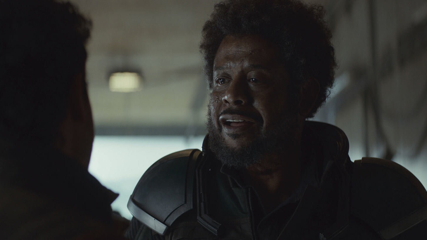 (L-R) Saw Gererra (Forest Whitaker) and Wilmon Paak (Muhanned Bhaier) in Andor season 2.