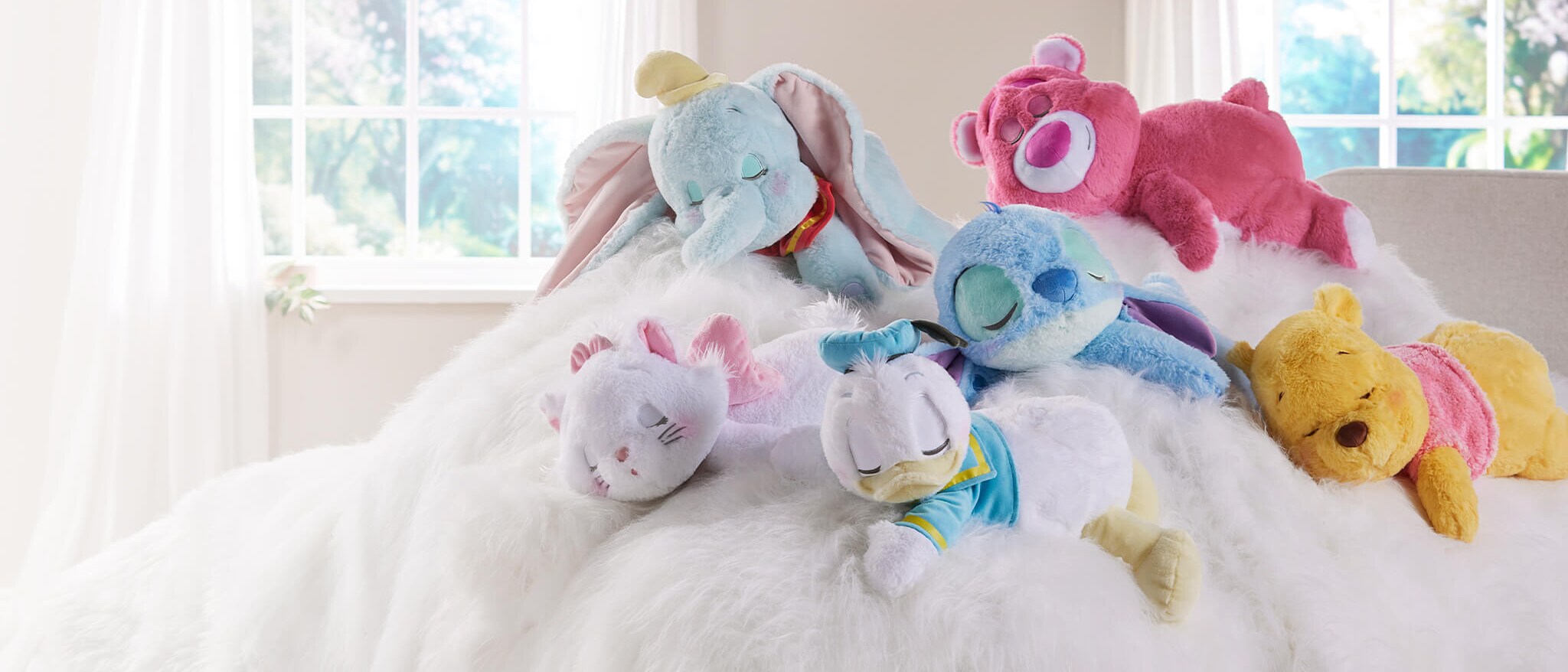 Homepage Hero - DisneyStore_PastelSleeping_080425 SG