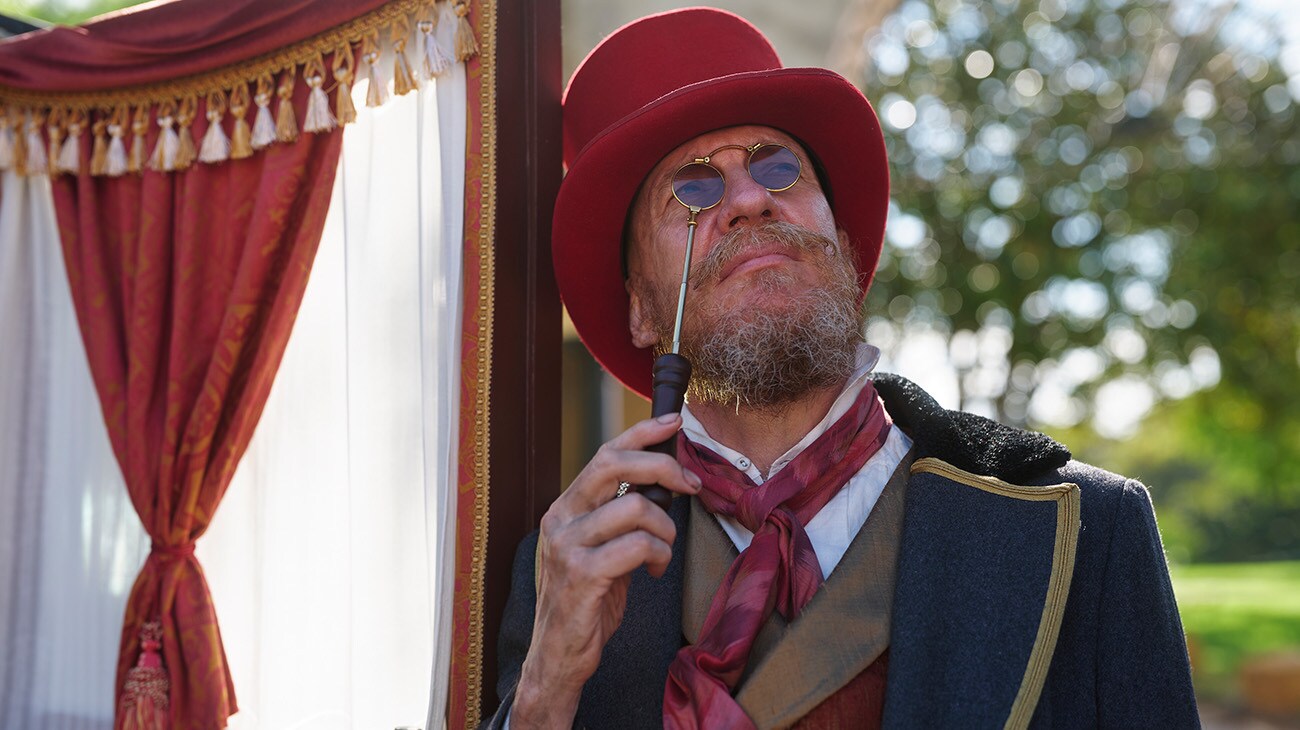 David Thewlis in a scene from The Artful Dodger, Season 2.
