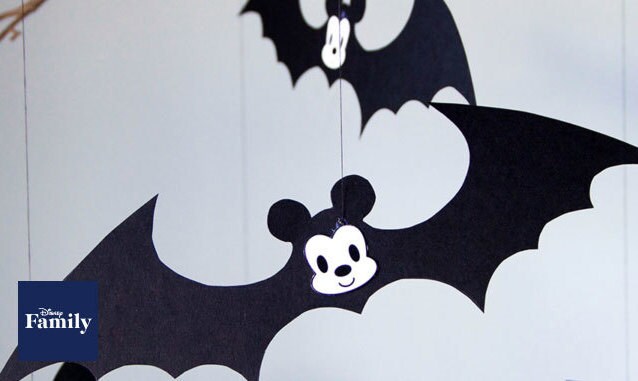  Hiasan Halloween Mickey Mouse Berbentuk Kelelawar Lucu 