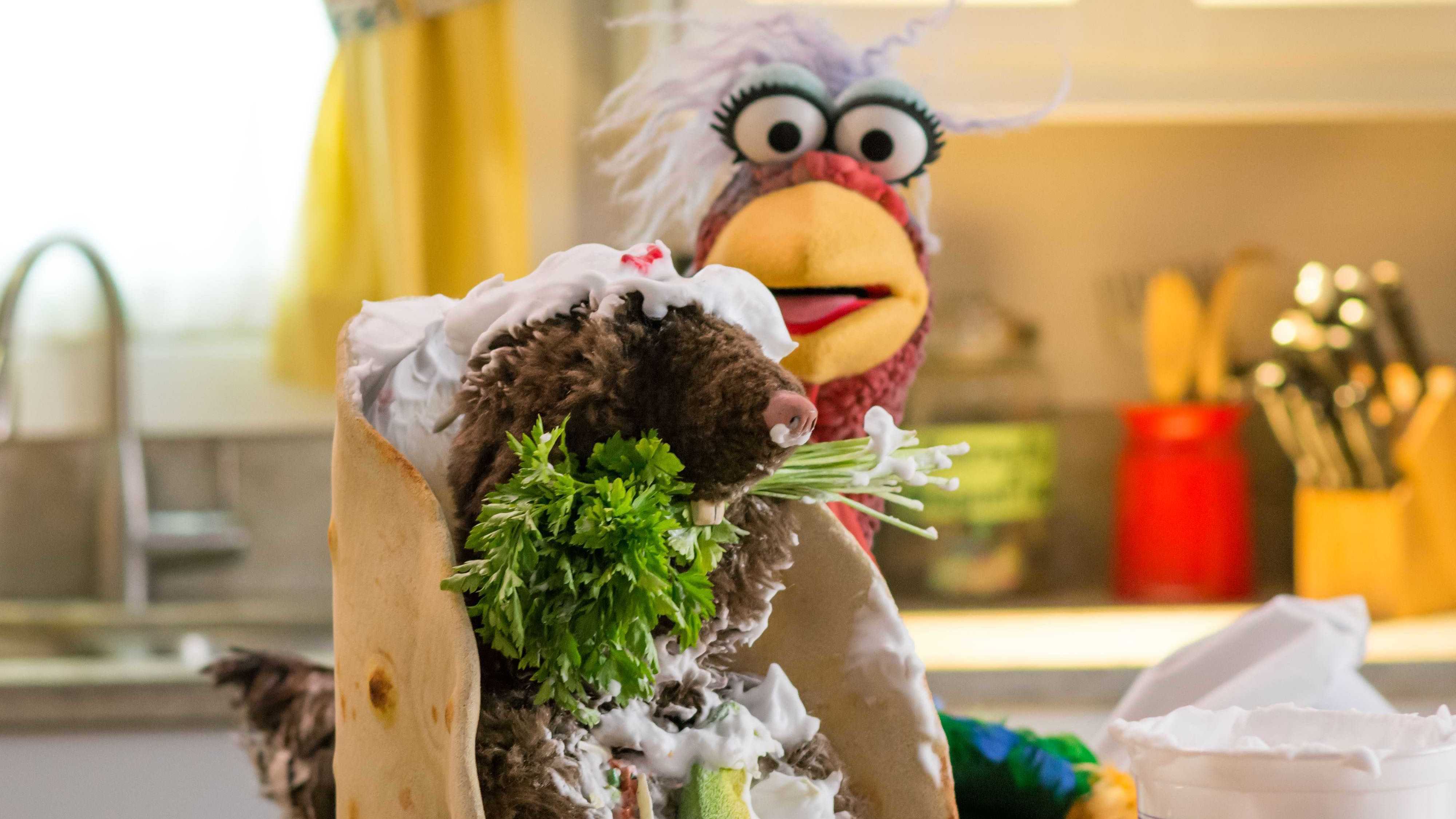 Beverly Plume in “Muppets Now,” streaming only on Disney+