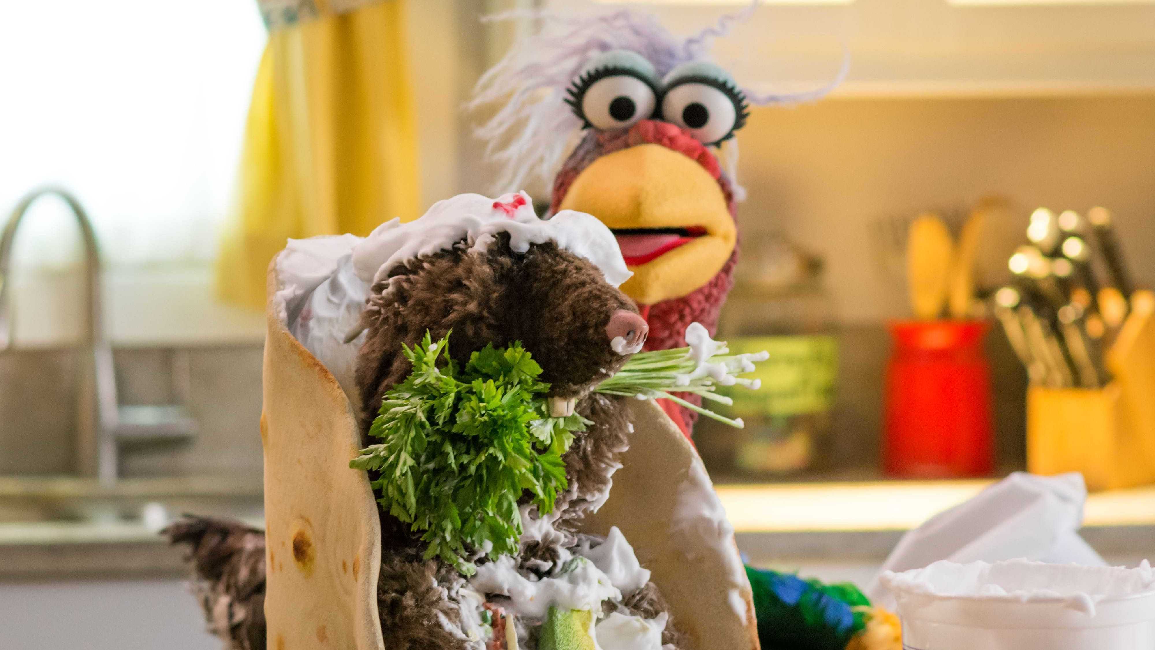 Beverly Plume in “Muppets Now,” streaming only on Disney+