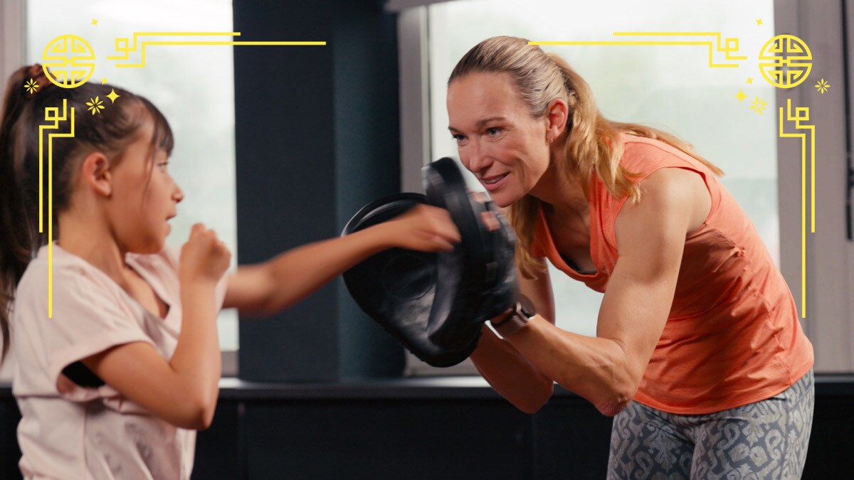 Christine Theiss und Gewinnerkind Sofia beim Training