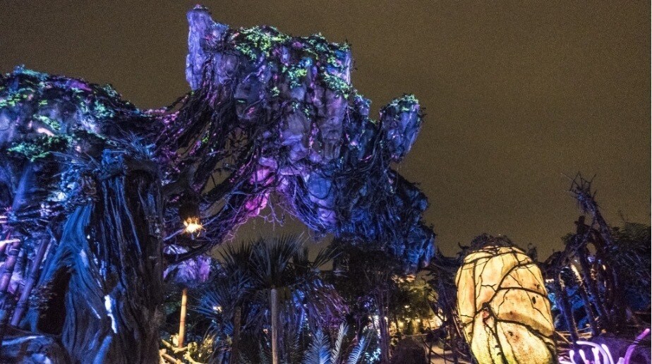 Picture of bioluminescence floating mountains from Pandora: The World of Avatar. 