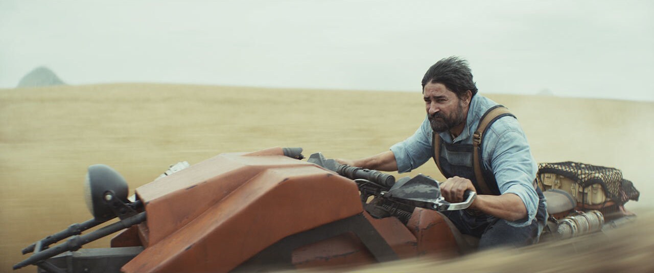 Brasso on his speeder.