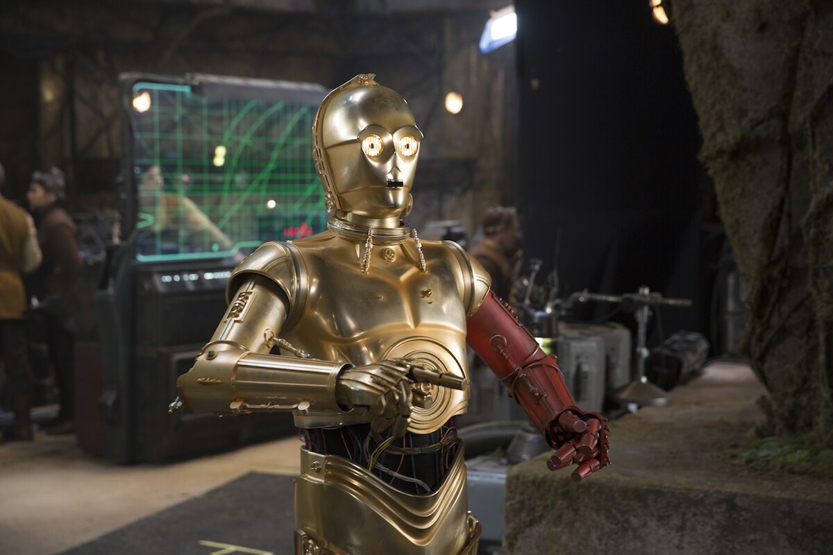 C-3PO receives a red arm 