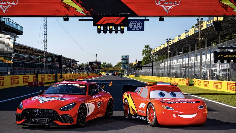 DISNEY Y FÓRMULA 1® LLEVAN LA PELÍCULA CARS DE DISNEY Y PIXAR A MONZA CON UNA ACTIVACIÓN ESPECIAL PROTAGONIZADA POR EL AUTO DE SEGURIDAD MERCEDES-AMG
