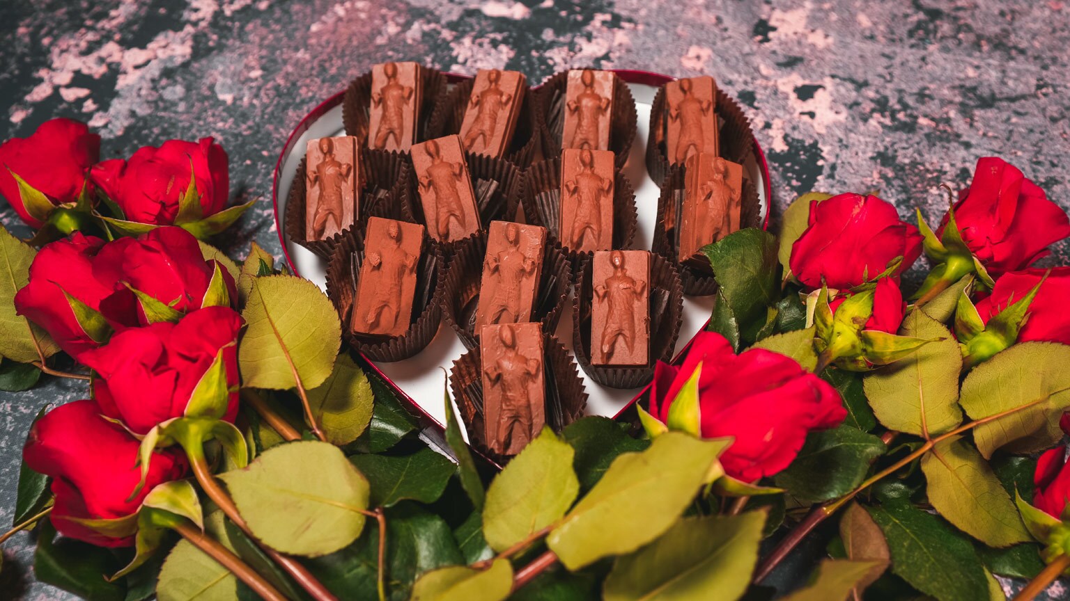 Tell Your Partner "I Know" with Carbonite Crunch