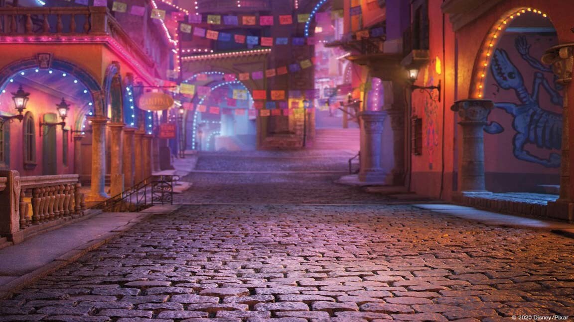 Decora tu próxima video conferencia con fondos de Pixar! | Disney Latino