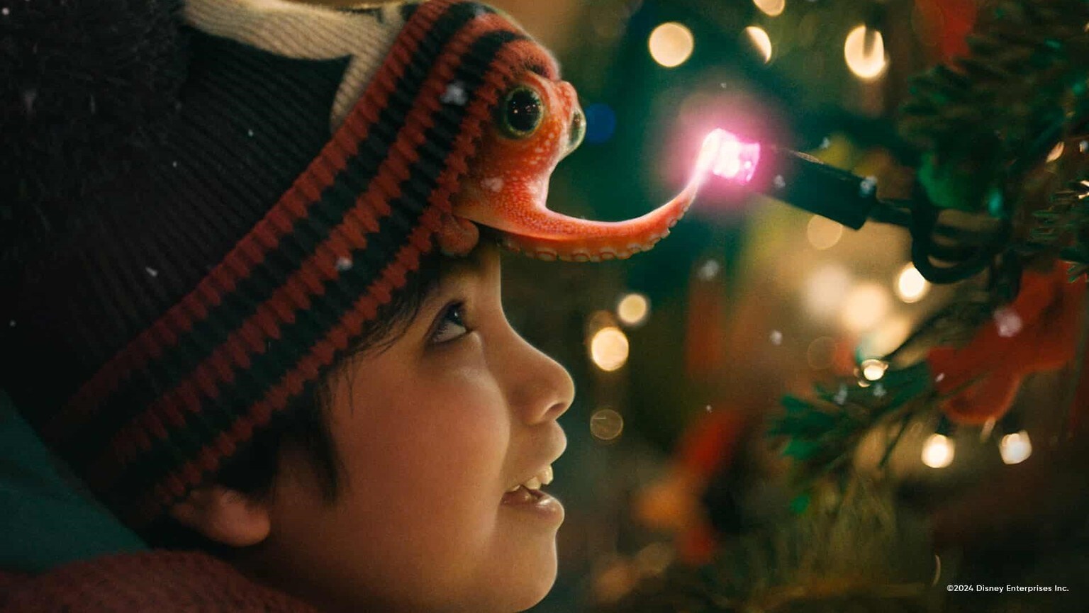 DISNEY PRESENTA SU CORTO DE NAVIDAD DIRIGIDO POR TAIKA WAITITI.