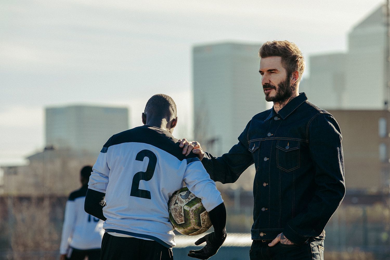 Beckham: Salva a Nuestro Equipo. Beckham: Salva a Nuestro Equipo.