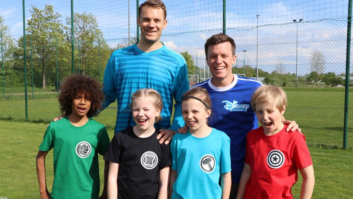 Manuel Neuer, Beni Weber und die Kinder