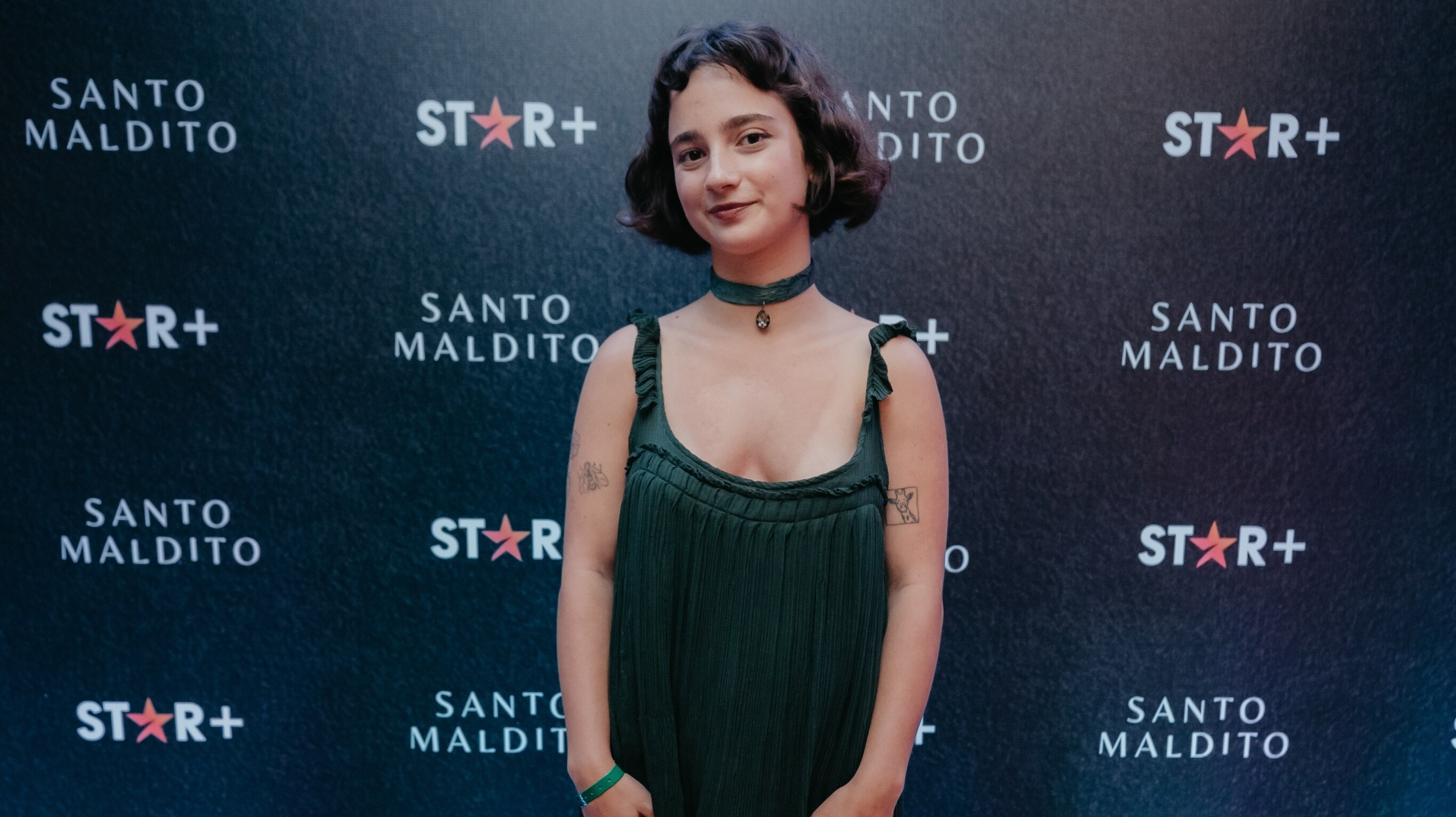 A atriz Bárbara Luz conta como foi interpretar Gabriela em 'Santo Maldito'