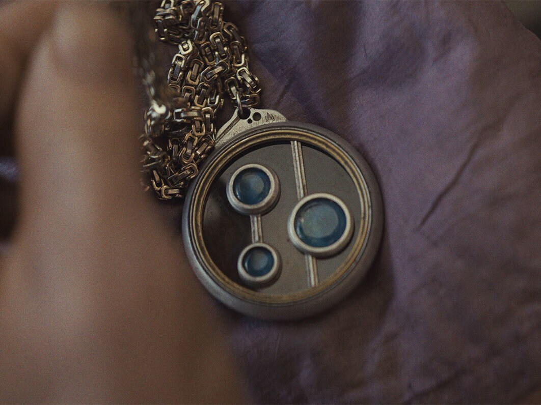 Devaronian victory necklace