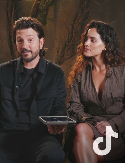 Diego Luna and Adria Arjona