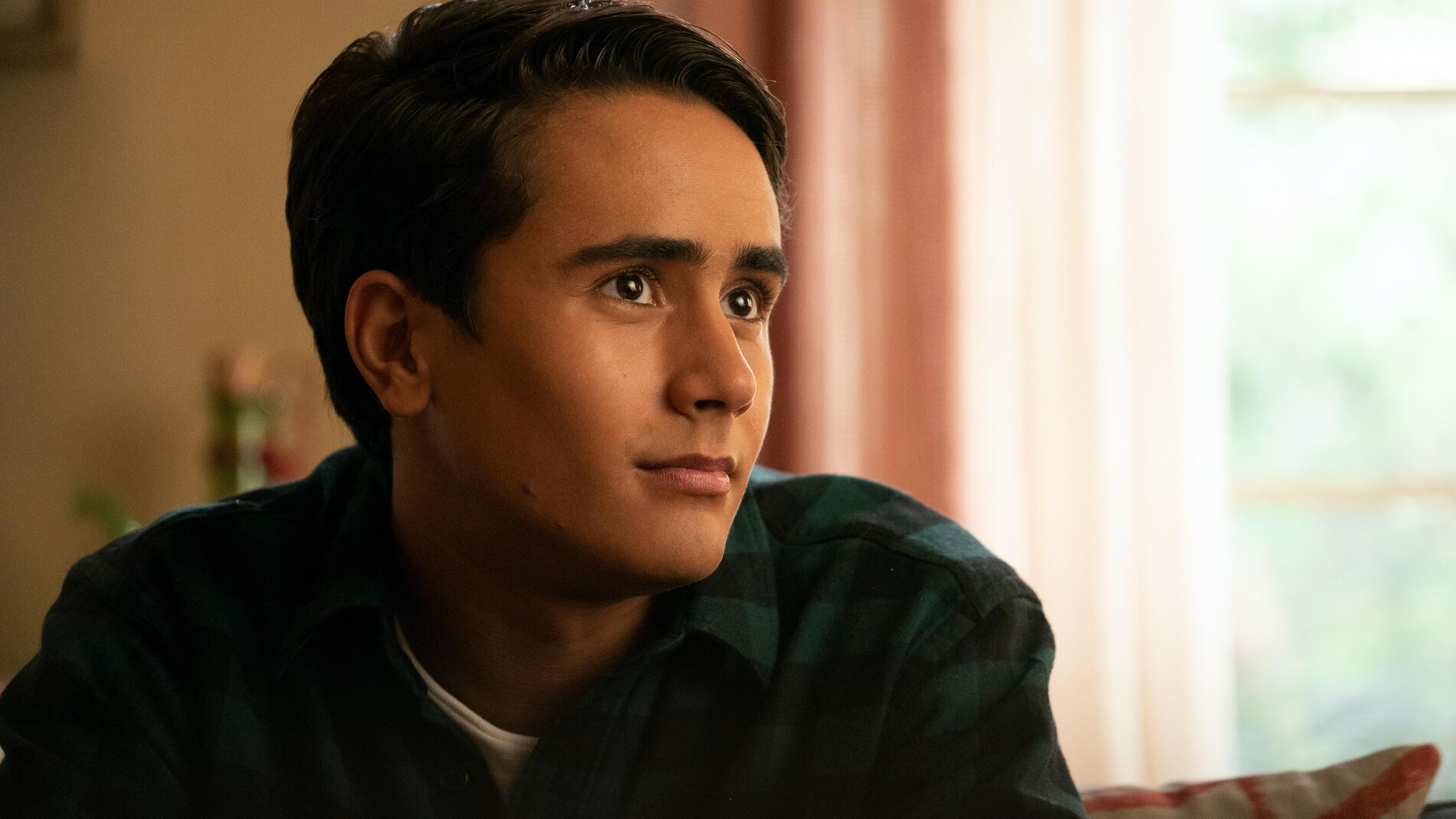 Love, Victor comemora o Orgulho LGBTQIA+ com sua terceira e última temporada