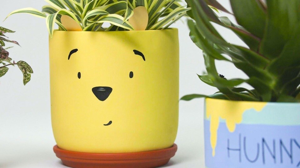 DIY Winnie the Pooh Hunny Pot Purse