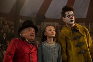 Danny DeVito, Niko Parker, and Coin Farrell in Dumbo (2019)