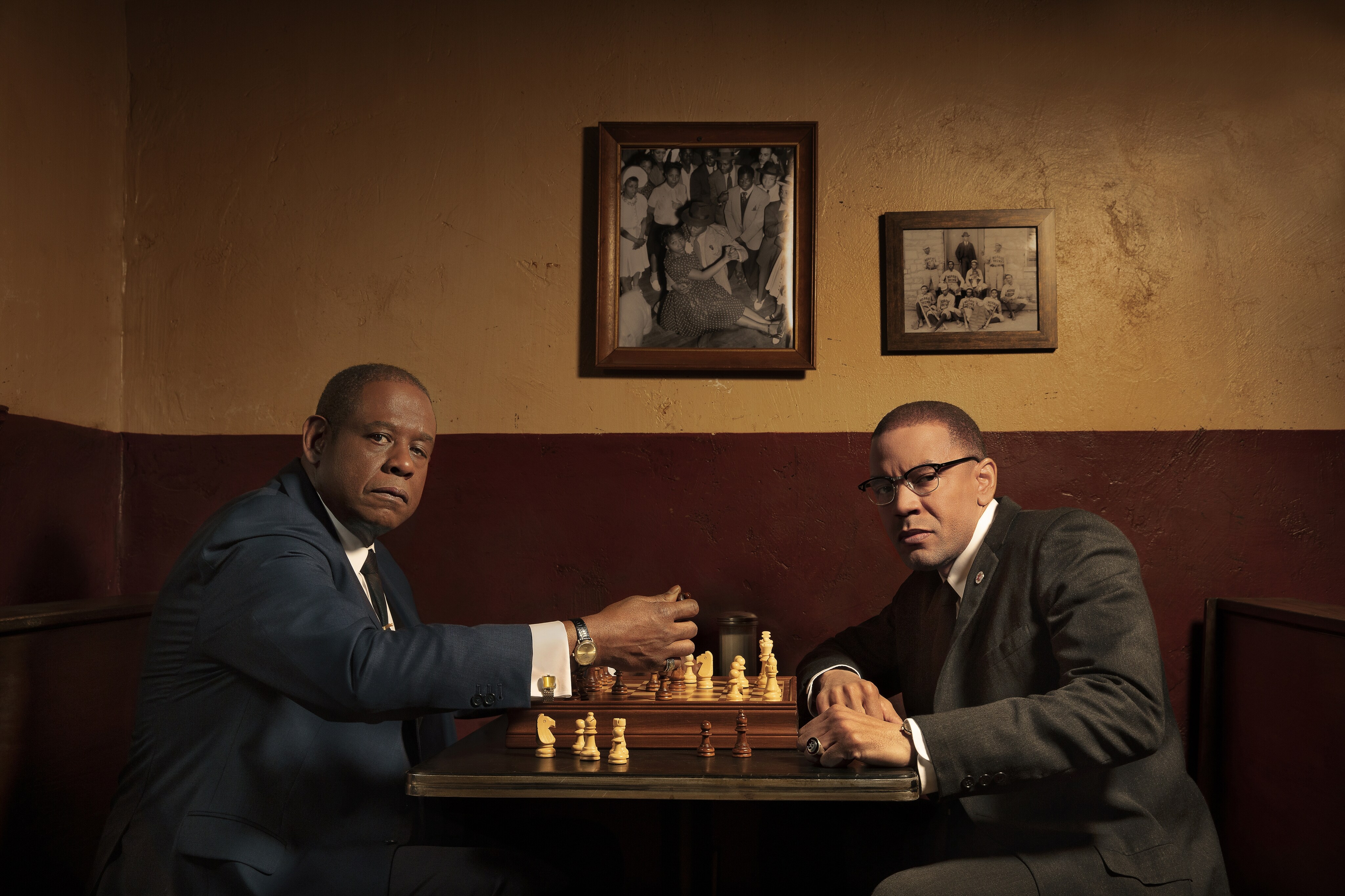 Bumpy Johnson (Forest Whitaker) e Malcom-X (Nigel Thatch) em Godfather of Harlem