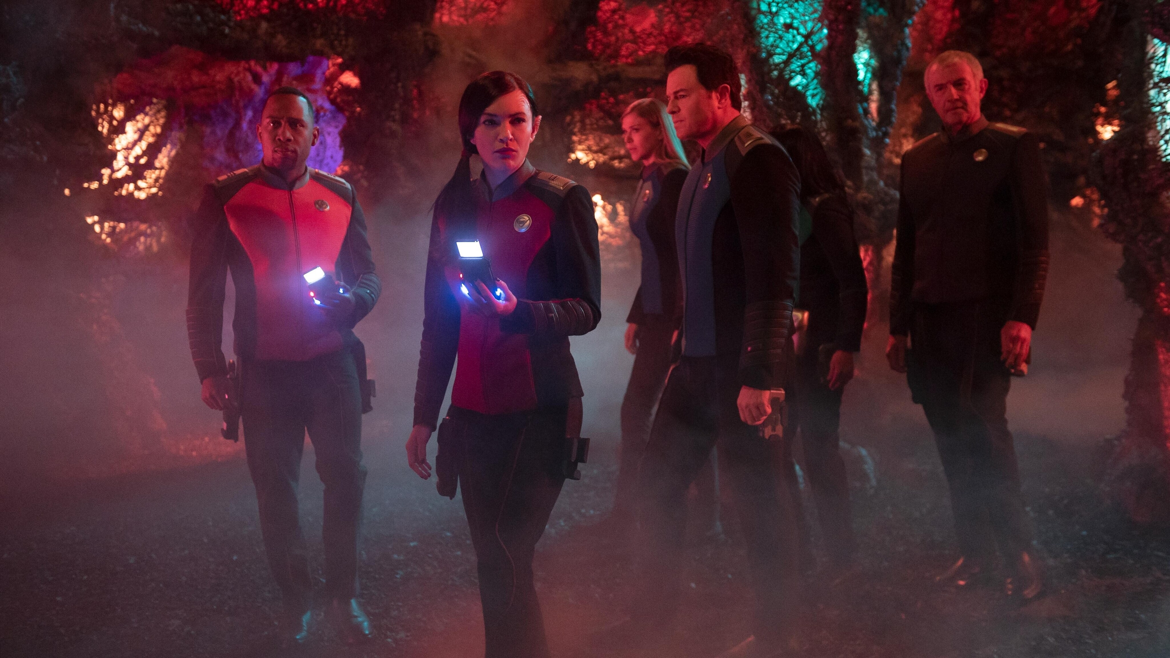 The Orville: New Horizons -- “Shadow Realms” - Episode 302 -- The Orville crew embarks on a mission to explore a dangerous region of Krill space. Lt. Cmdr. John LaMarr (J Lee), Lt. Talla Keyali (Jessica Szohr), Cmdr. Kelly Grayson (Adrianne Palicki), Capt. Ed Mercer (Seth MacFarlane) and Admiral Christie (James Read), shown. (Photo by: Kevin Estrada/Hulu)