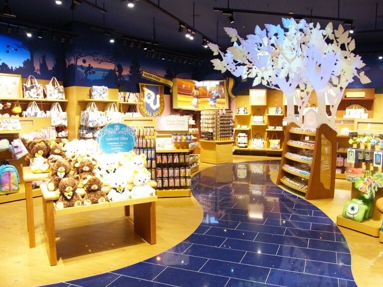 ららぽーと横浜店｜店舗情報｜ディズニーストア｜ディズニー公式