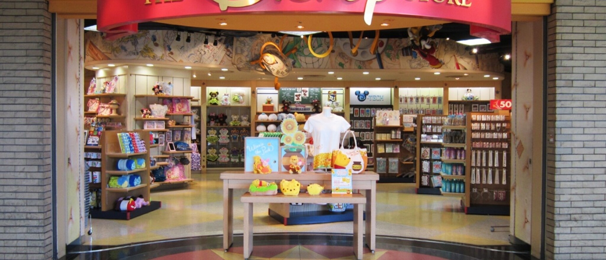 ディズニーストア“とんすけ＆ミス・バニー”新グッズ登場