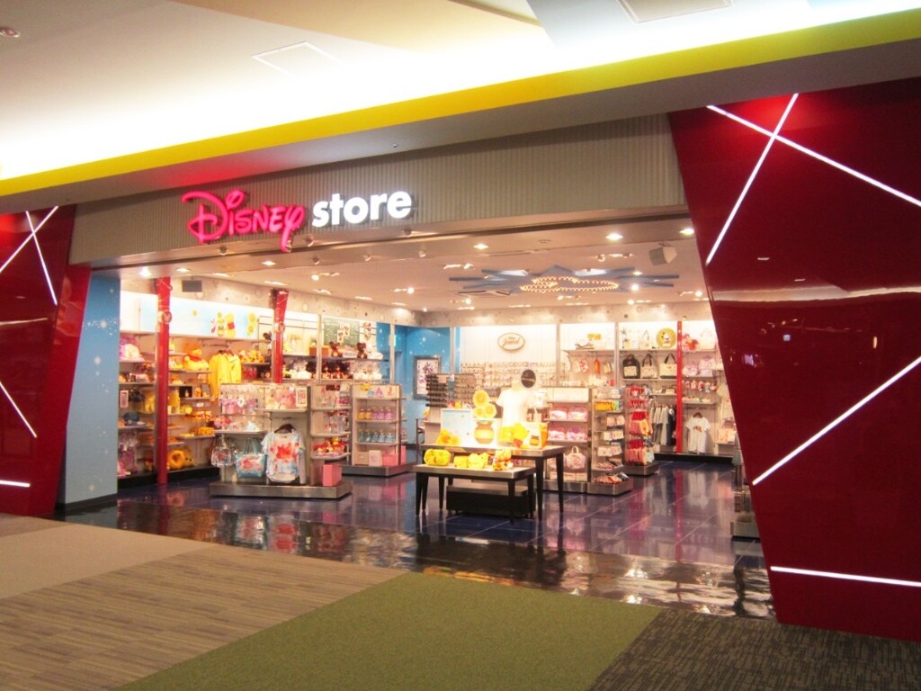 ディズニーストア 岡崎イオンモール店 グランドオープン スティッチ ぬいぐるみ お知らせ｜ニュース一覧｜店舗情報｜ディズニー公式