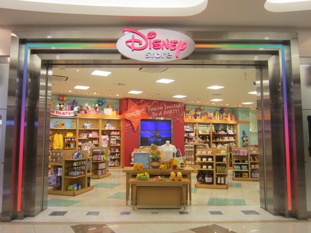 ディズニーストア」1月1日（水）より和風「迎春コレクション