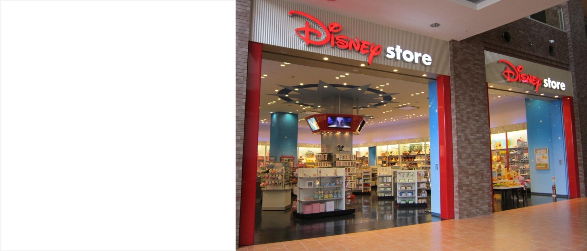 [EBO]ディズニーストア|広島府中イオンモール店（ヒロシマフチュウイオンモール）|トップヒーローバナー