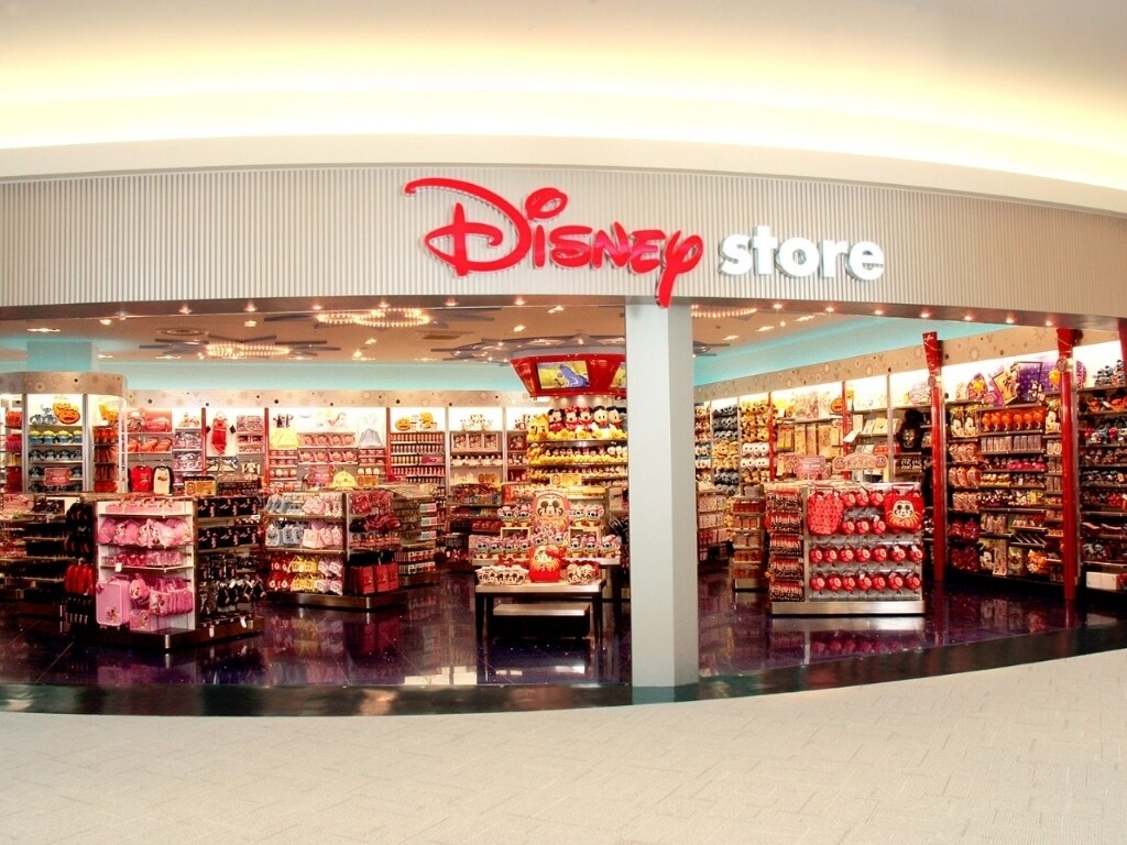 越谷イオンレイクタウン店｜店舗情報｜ディズニーストア｜ディズニー公式