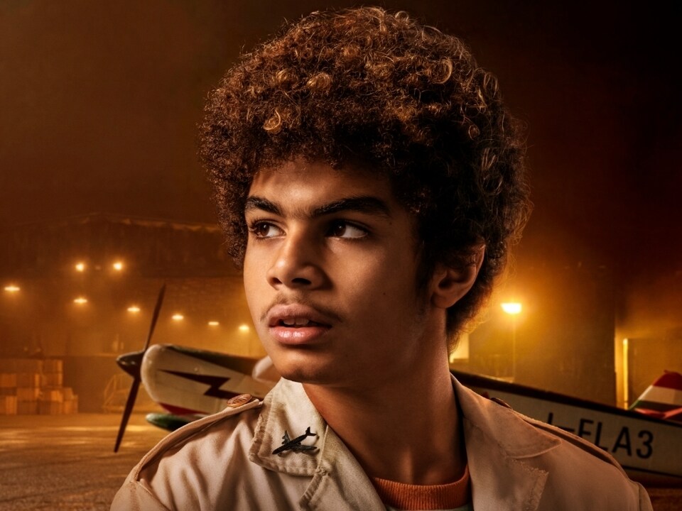 テディ｜インディ・ジョーンズと運命のダイヤル｜ディズニー公式