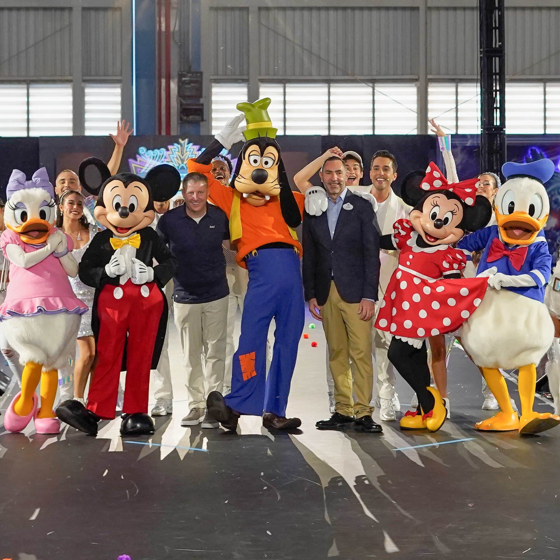 Walt Disney World Resort presenteia brasileiros com novo