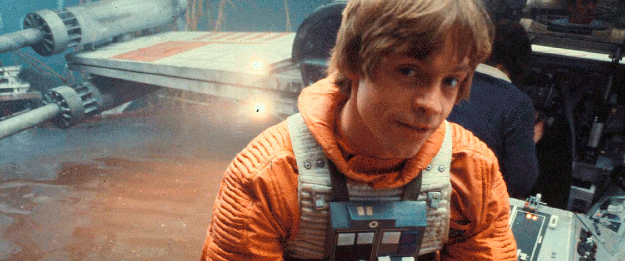 Mark Hamill brinca sobre possível filme do jovem Luke Skywalker: ''Seria um  tédio