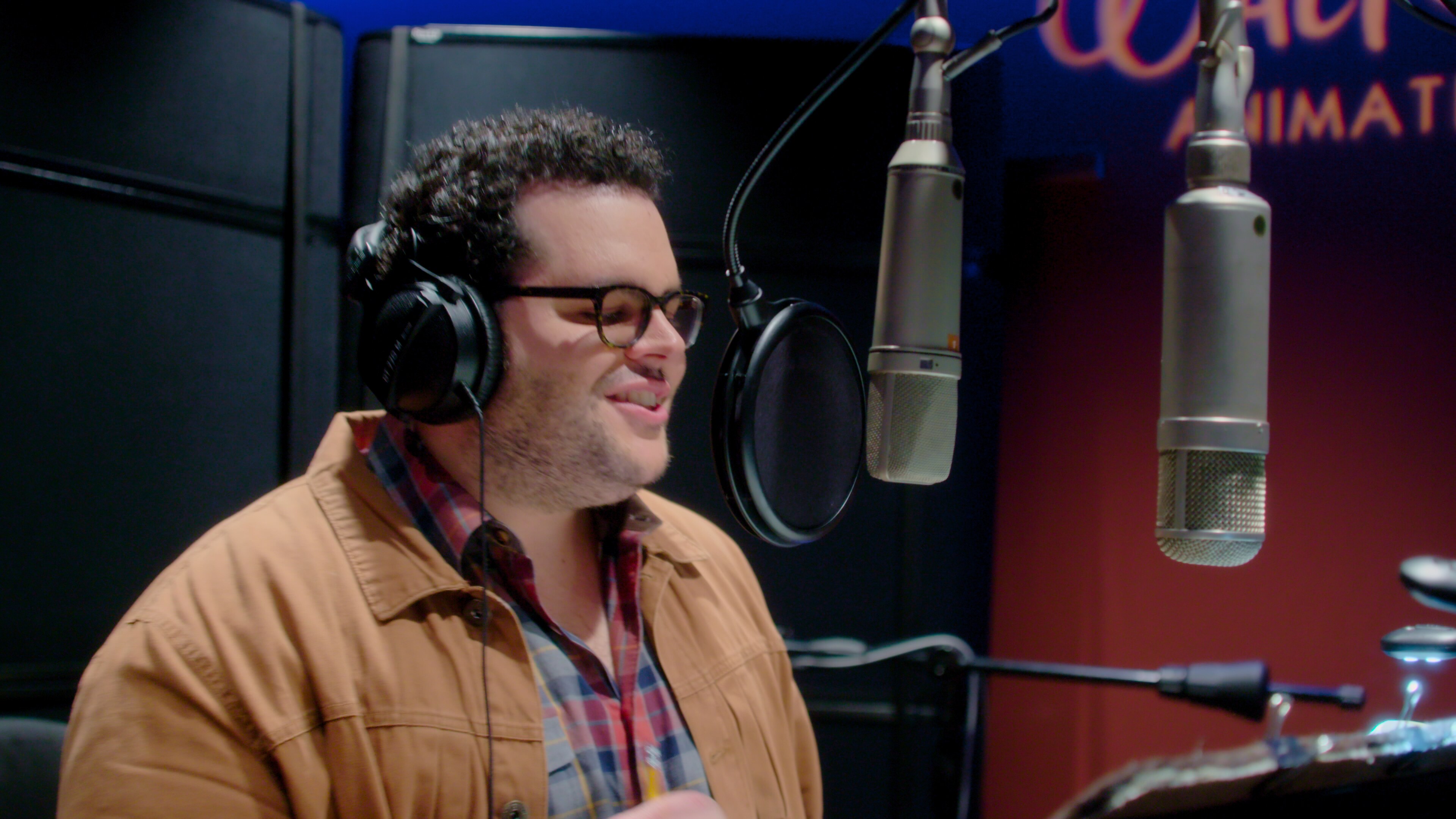 Frosty Fun with Olaf's Frozen Adventure's Josh Gad and Filmmakers - D23