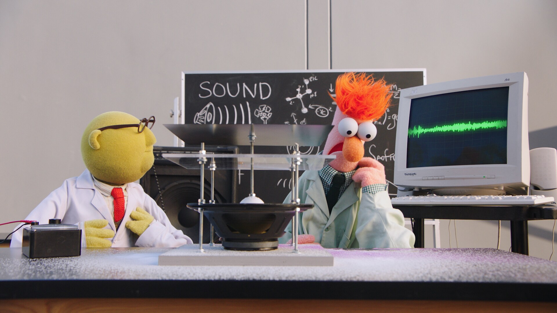 Dr. Honeydew Bunsen and Beaker in “Muppets Now,” streaming only on Disney+